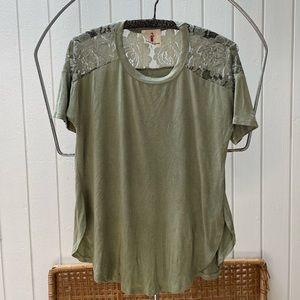 BOHO JANE circle hem t shirt top blouse lace